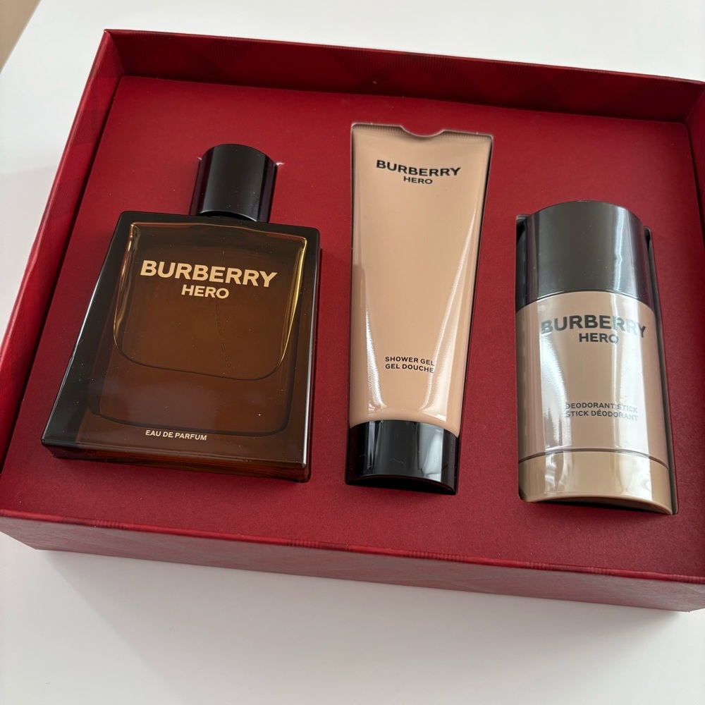 Men's Burberry 3-Pc. Hero Eau de Toilette Gift Set